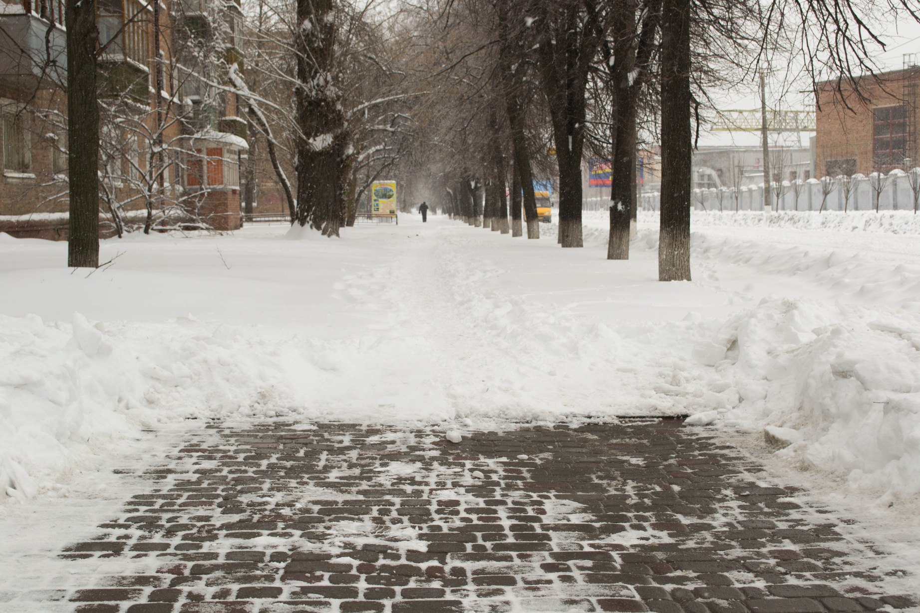 Засніжене місто